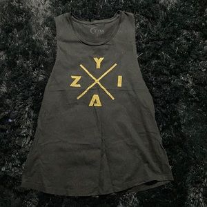 Zyia large gold rush muscle tank top